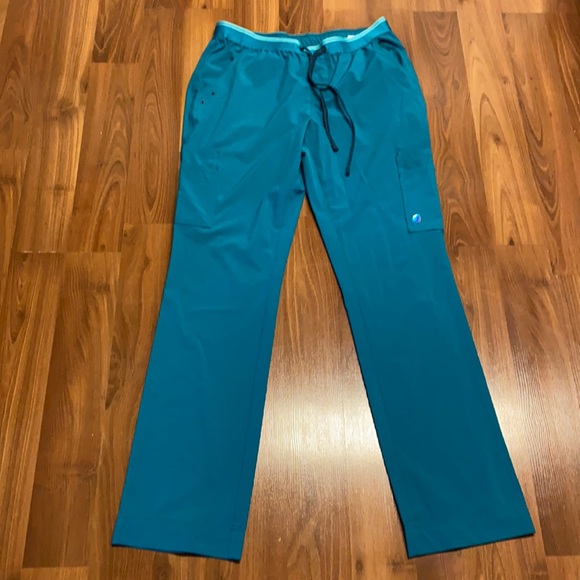 Scrubletics Other - Scrubletics turquoise scrub pants